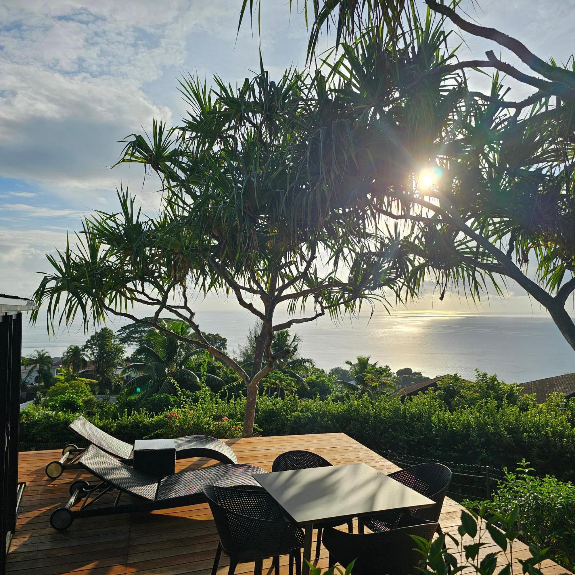 Jolie Maison Vue Ocean Et Moorea Punaauia  Eksteriør billede